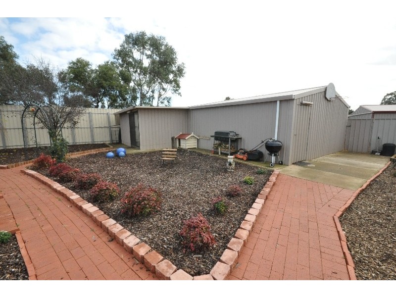 6 Andrews Court, Gawler West SA 5118