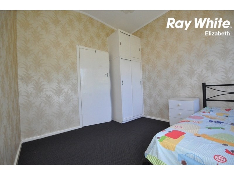 7 Grovely Street, Elizabeth Vale SA 5112