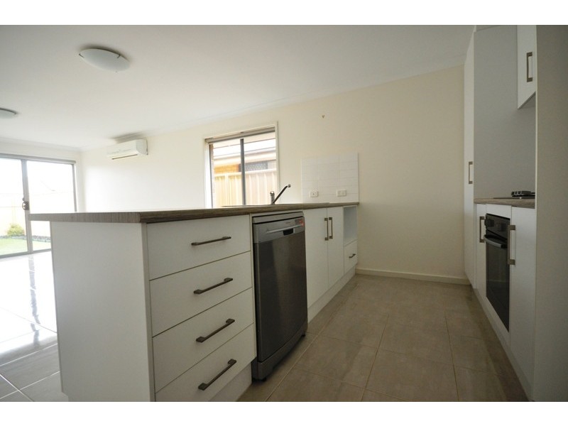 156 Newton Boulevard, Munno Para SA 5115