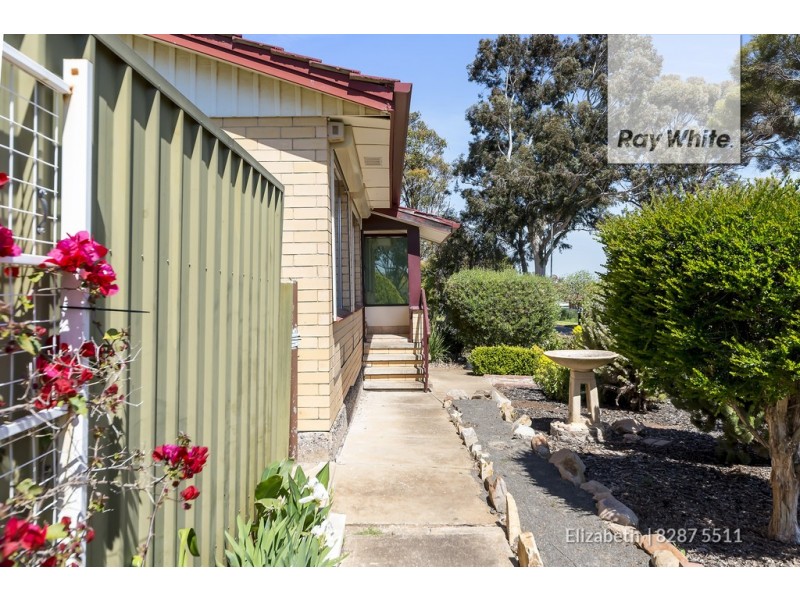 20 Woodlands Road, Elizabeth Downs SA 5113