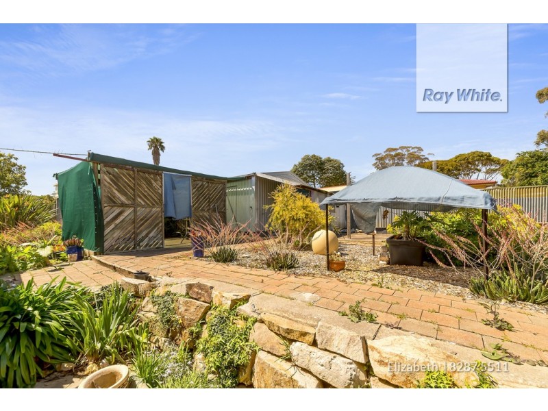 20 Woodlands Road, Elizabeth Downs SA 5113