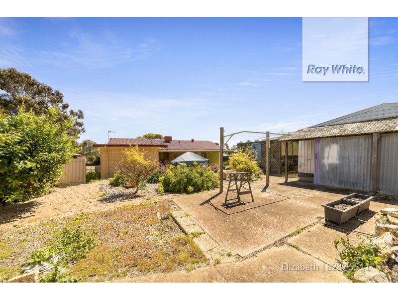 20 Woodlands Road, Elizabeth Downs SA 5113