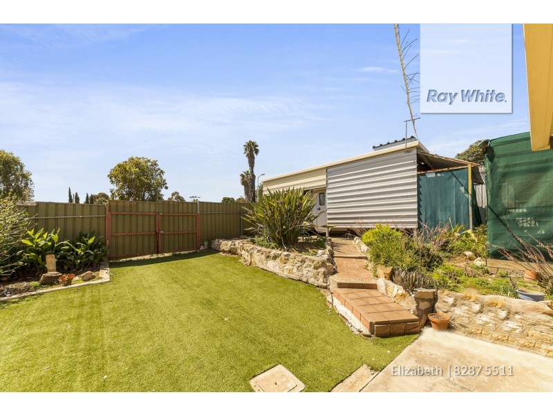 20 Woodlands Road, Elizabeth Downs SA 5113