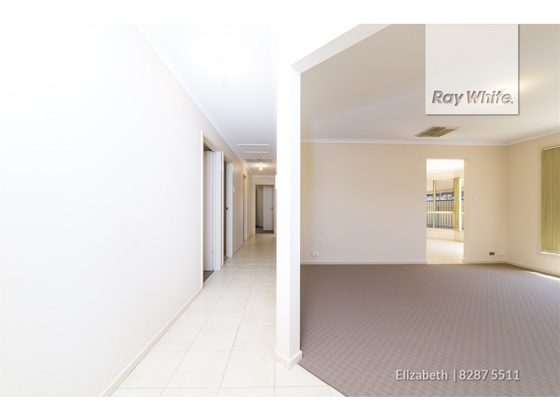 16 Hughes Street, Andrews Farm SA 5114