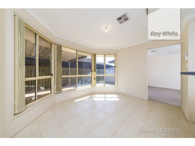 16 Hughes Street, Andrews Farm SA 5114