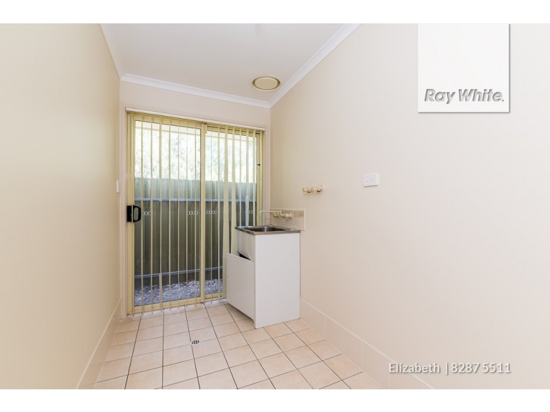 16 Hughes Street, Andrews Farm SA 5114