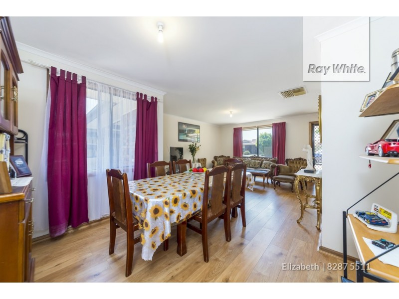 44 Lauren Drive, Paralowie SA 5108