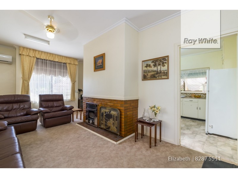 6 Porton Street, Elizabeth Grove SA 5112