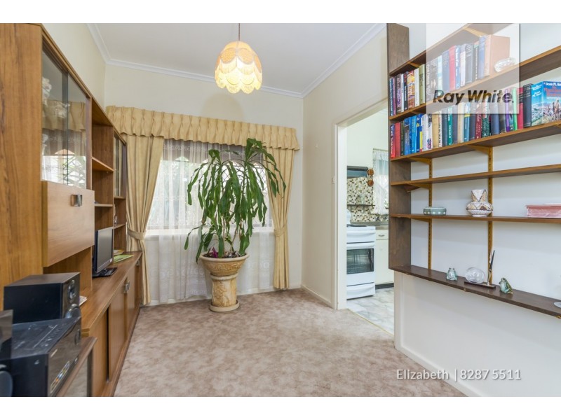 6 Porton Street, Elizabeth Grove SA 5112