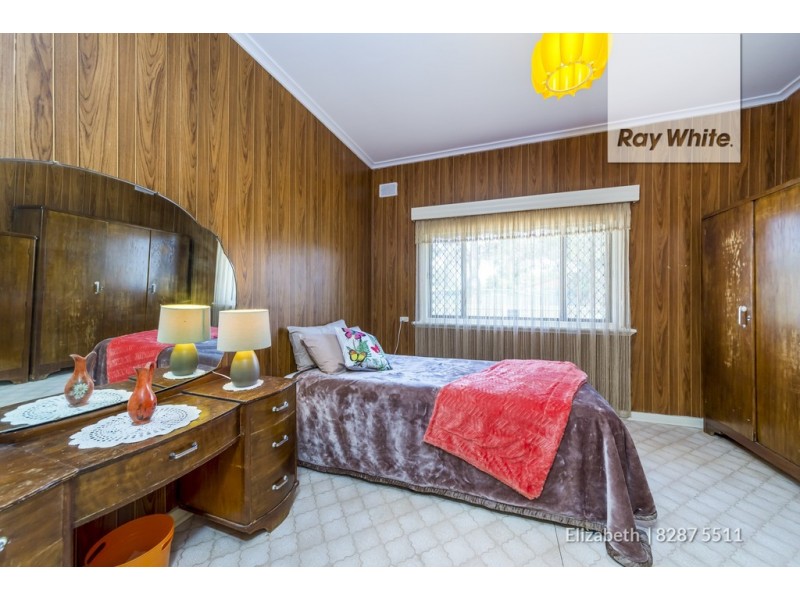 6 Porton Street, Elizabeth Grove SA 5112