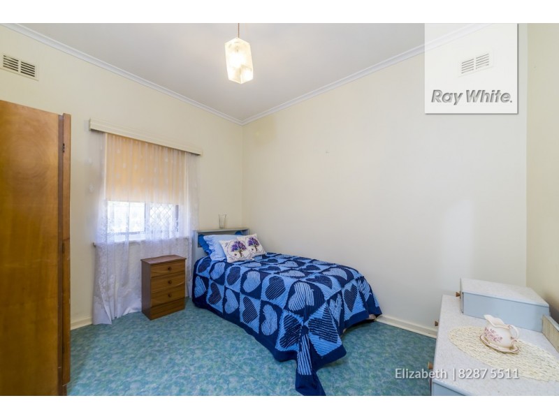 6 Porton Street, Elizabeth Grove SA 5112