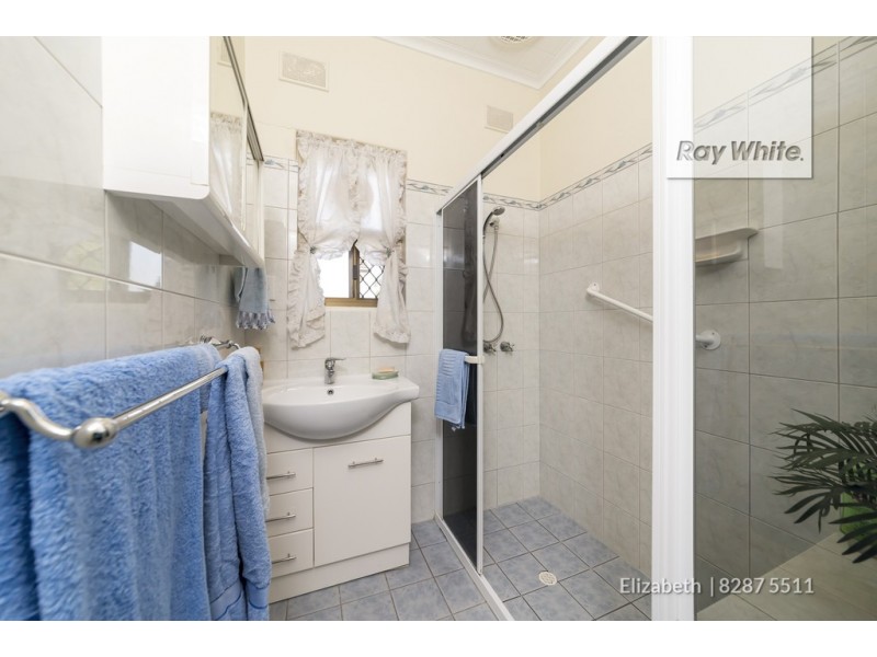 6 Porton Street, Elizabeth Grove SA 5112
