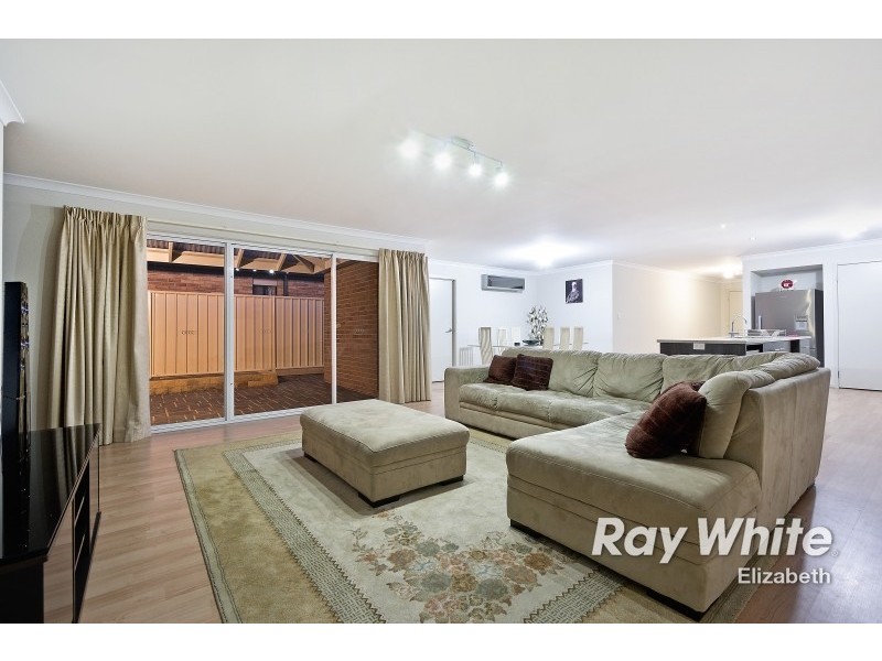 43 Arcadia Drive, Smithfield SA 5114