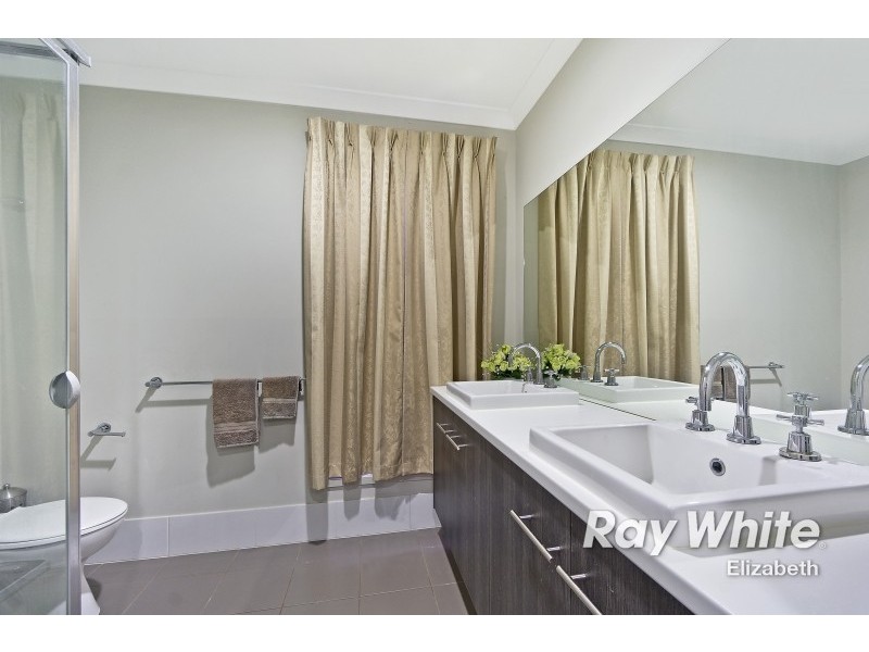 43 Arcadia Drive, Smithfield SA 5114