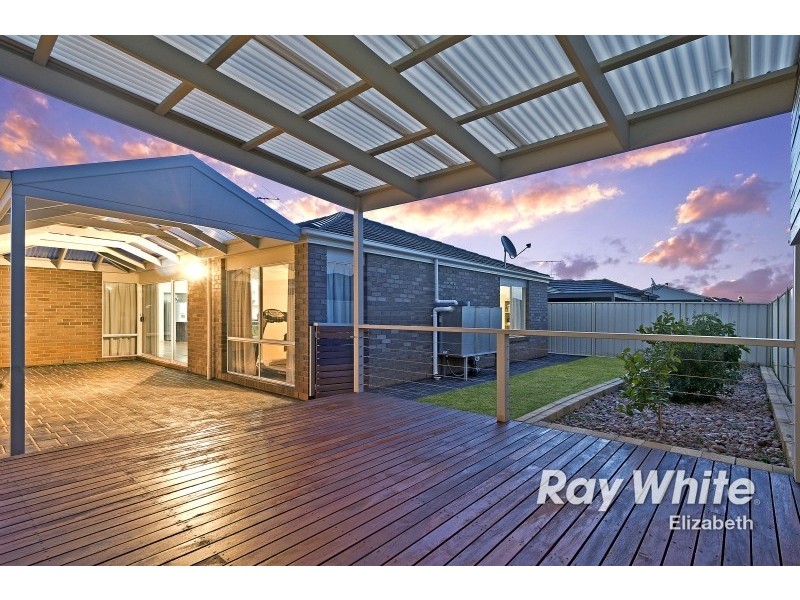 43 Arcadia Drive, Smithfield SA 5114