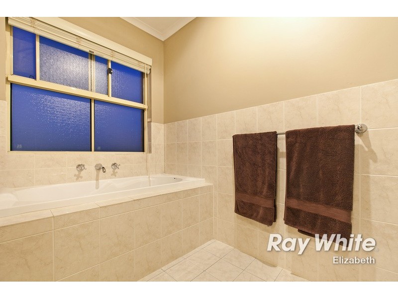 22 Brookfield Avenue, Burton SA 5110