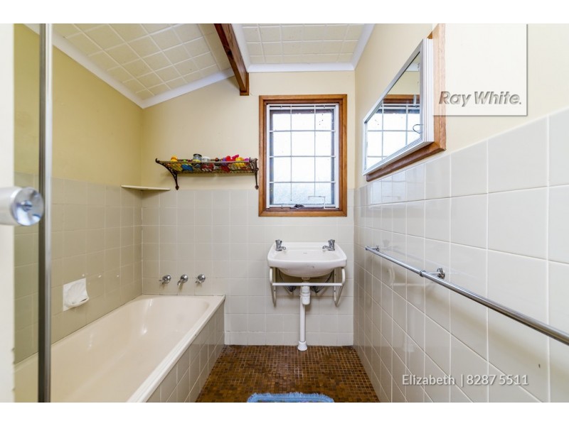 32 Derrick Road, Elizabeth East SA 5112