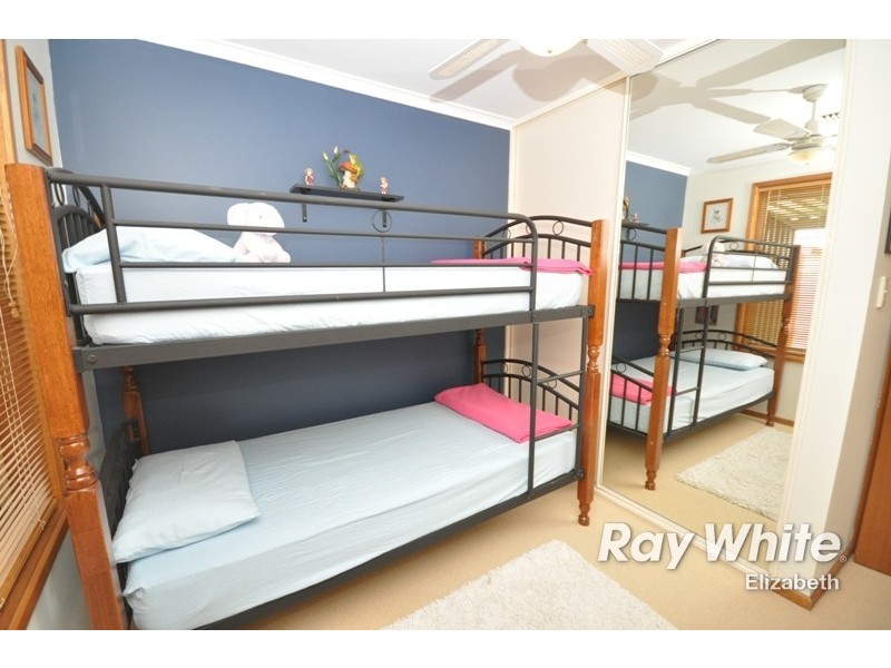 63 Highfield Drive, Hillbank SA 5112