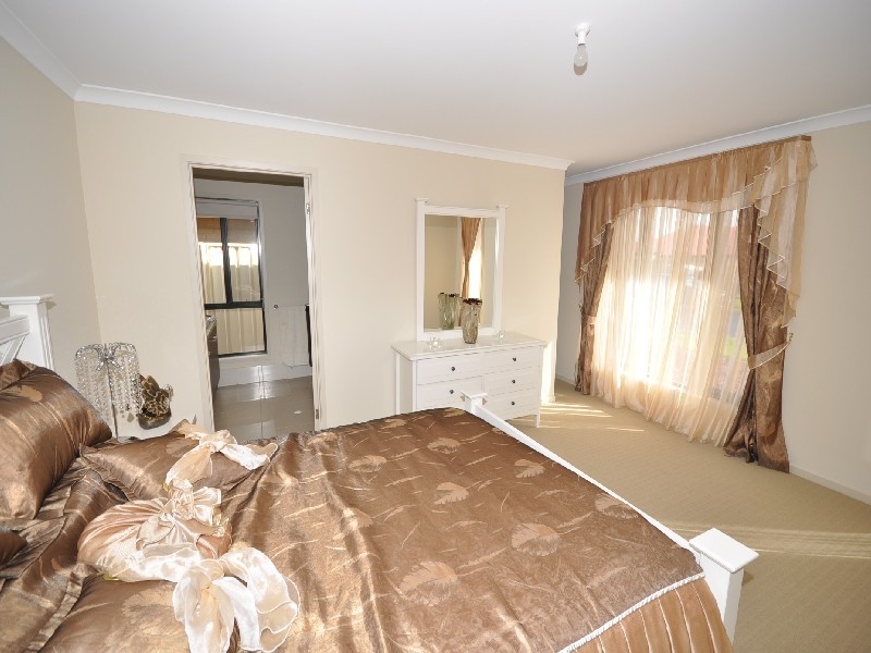 53 Strathaird Boulevard, Smithfield SA 5114