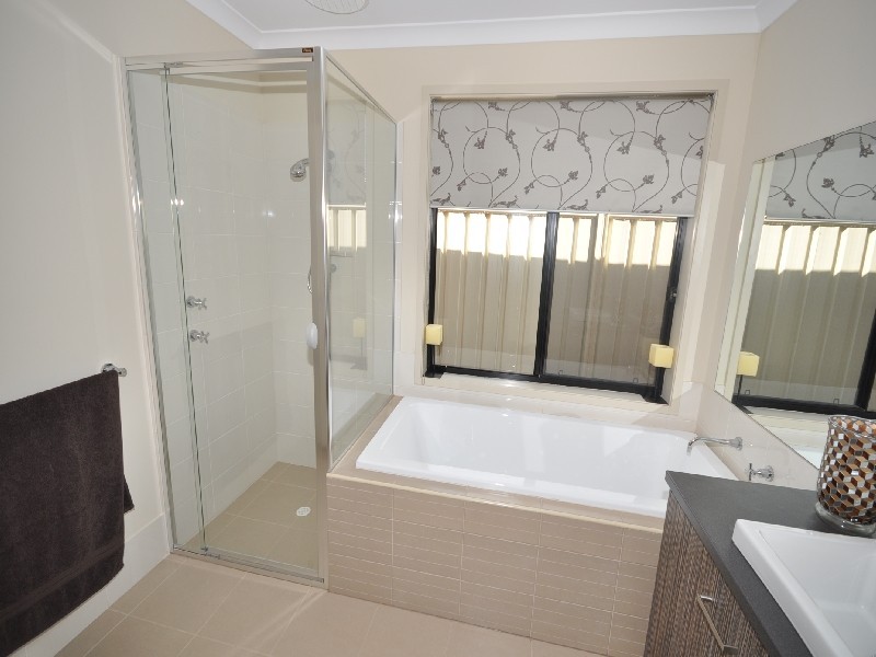 53 Strathaird Boulevard, Smithfield SA 5114