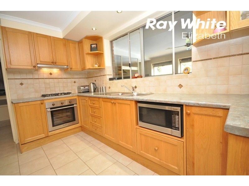 13 Brooker Drive, Hillbank SA 5112