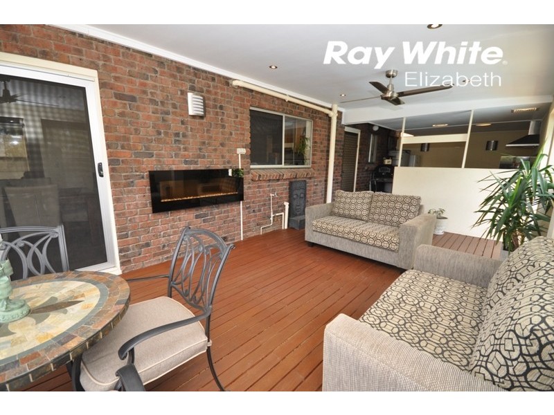 13 Brooker Drive, Hillbank SA 5112