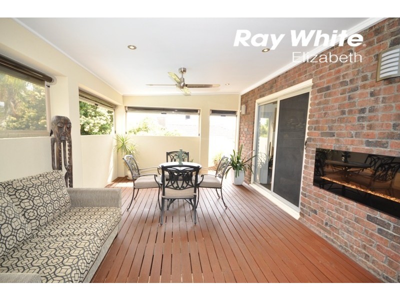 13 Brooker Drive, Hillbank SA 5112