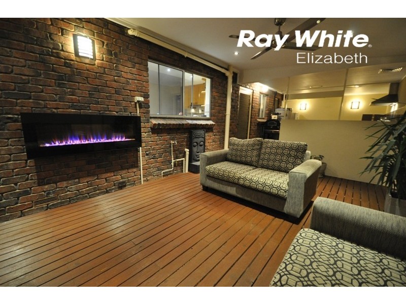 13 Brooker Drive, Hillbank SA 5112