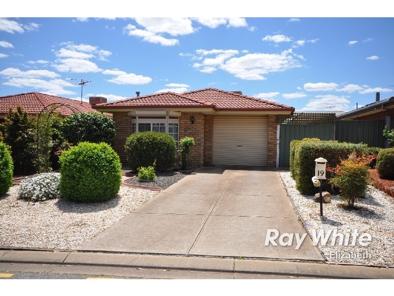 19 Blakeview Boulevard, Blakeview SA 5114