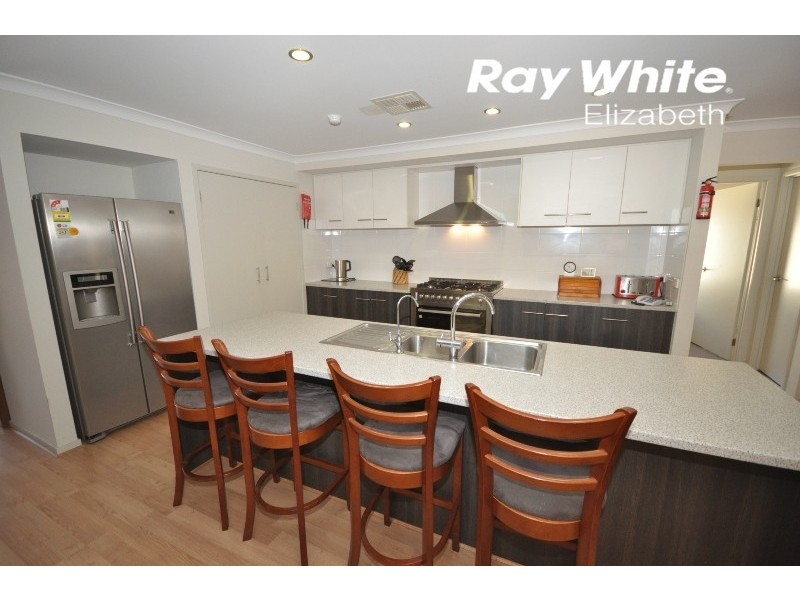 66 Admiralty Cct, Smithfield SA 5114