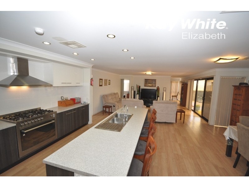 66 Admiralty Cct, Smithfield SA 5114