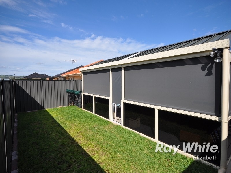 27 Monterey Drive, Munno Para West SA 5115