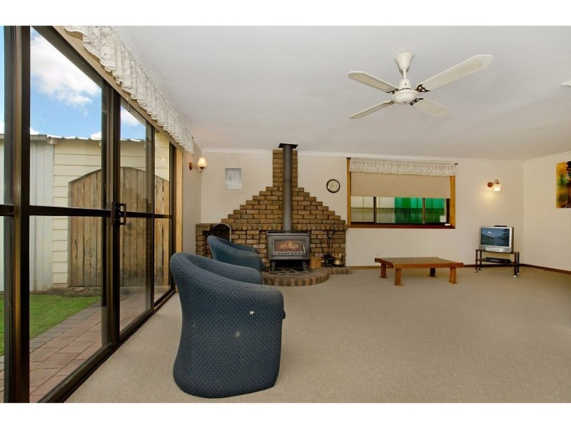 49 Peacock Road, Elizabeth Downs SA 5113