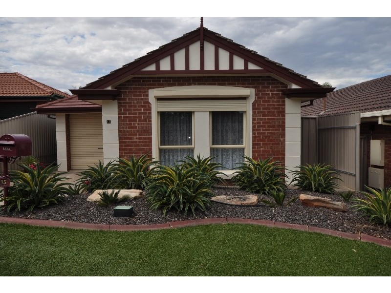 15 Amisfield Crescent, Greenwith SA 5125