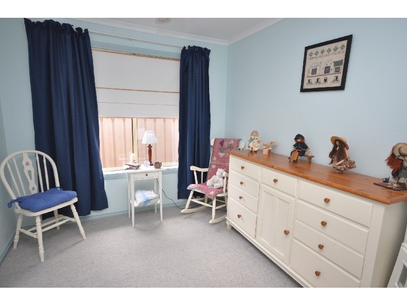 15 Amisfield Crescent, Greenwith SA 5125