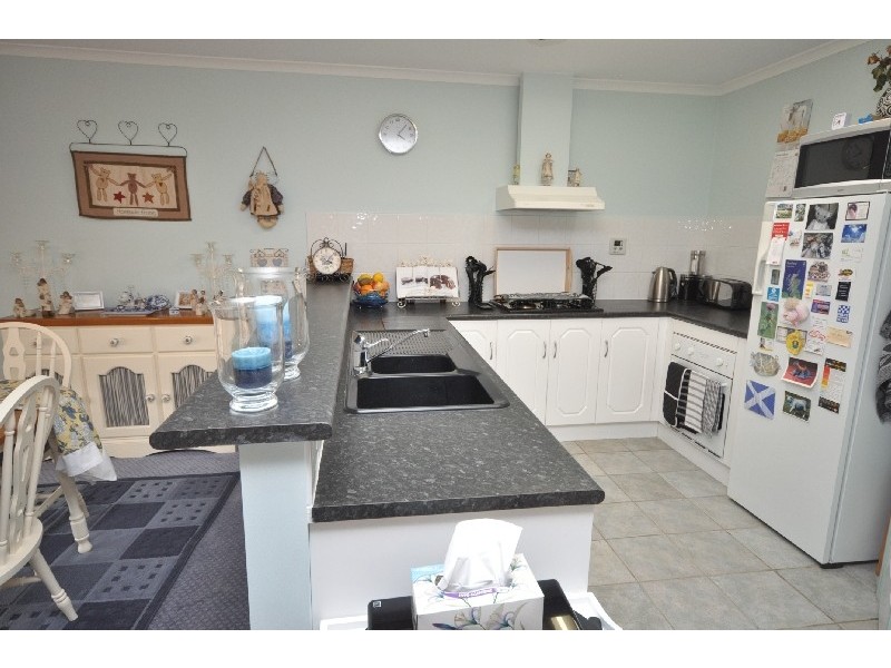 15 Amisfield Crescent, Greenwith SA 5125