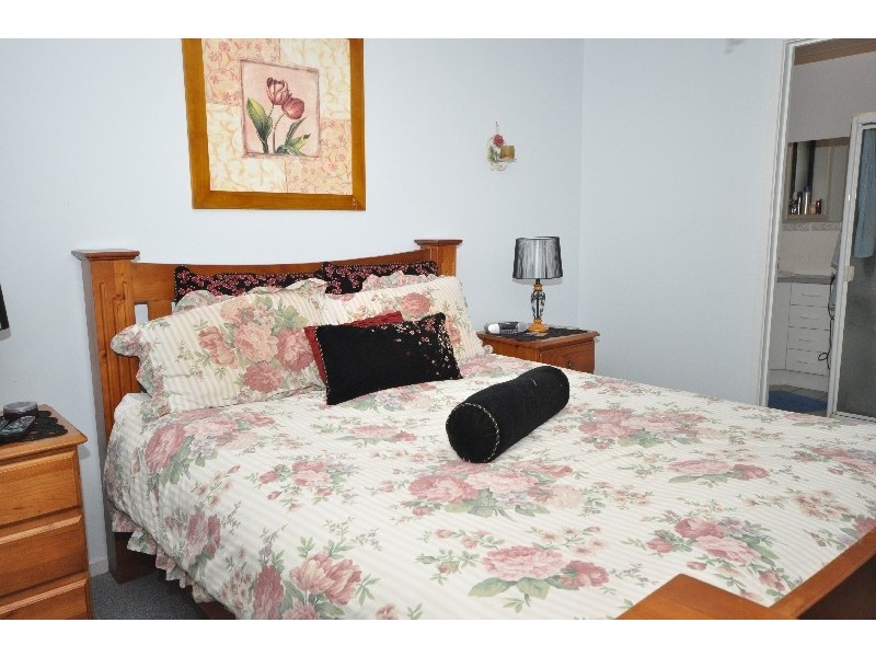 8 Gluford Court, Andrews Farm SA 5114