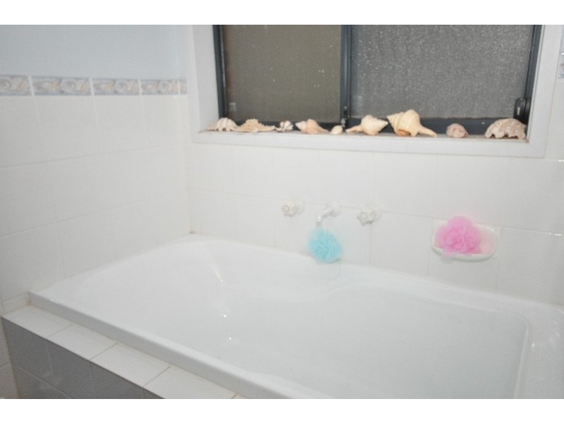 8 Gluford Court, Andrews Farm SA 5114