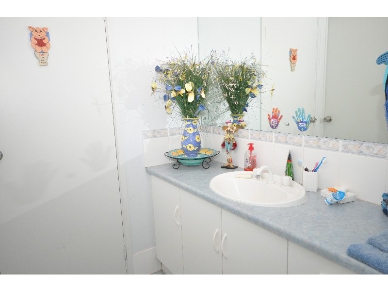 8 Gluford Court, Andrews Farm SA 5114