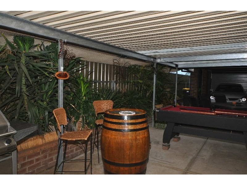 8 Gluford Court, Andrews Farm SA 5114