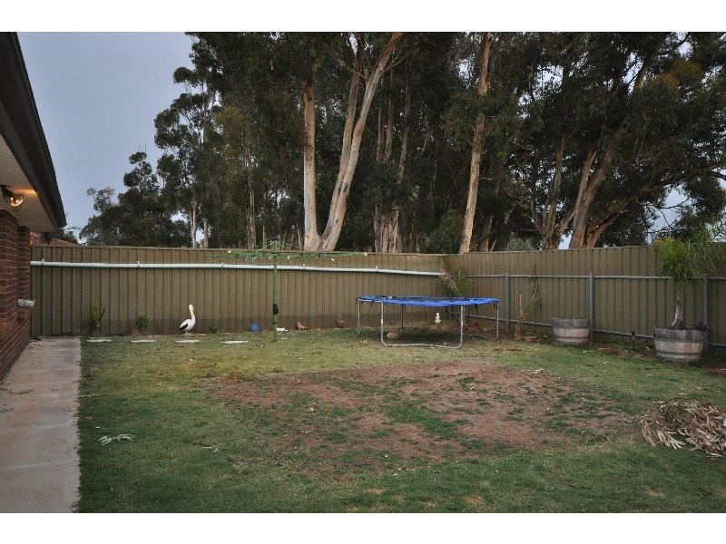 8 Gluford Court, Andrews Farm SA 5114