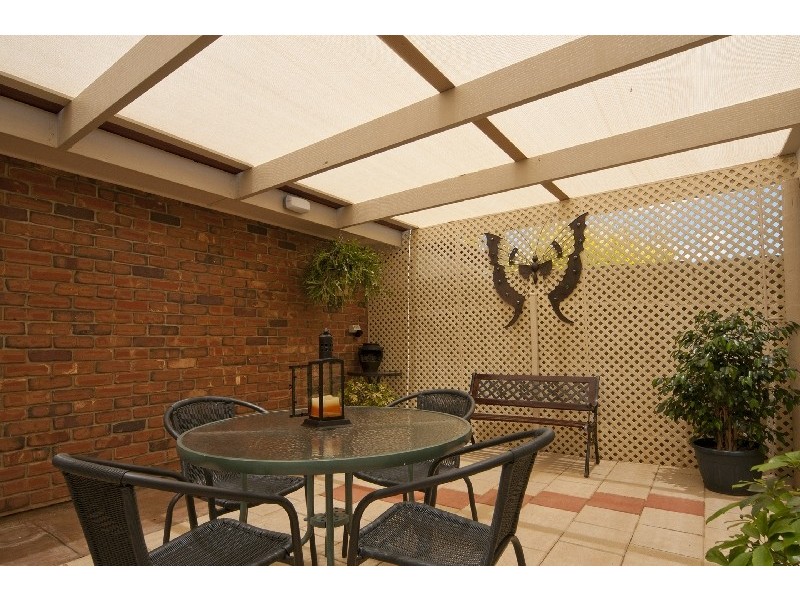 12 Jestina Court, Evanston SA 5116