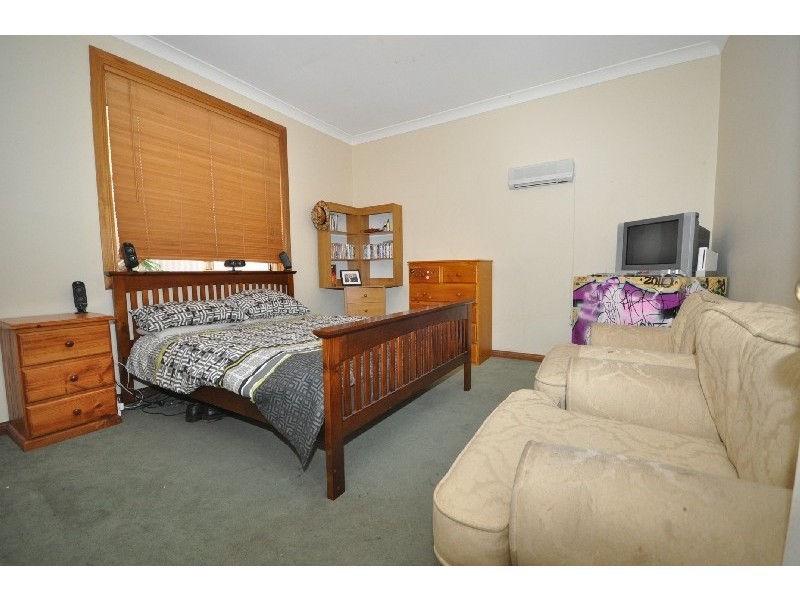 10 Edward Street, Willaston SA 5118