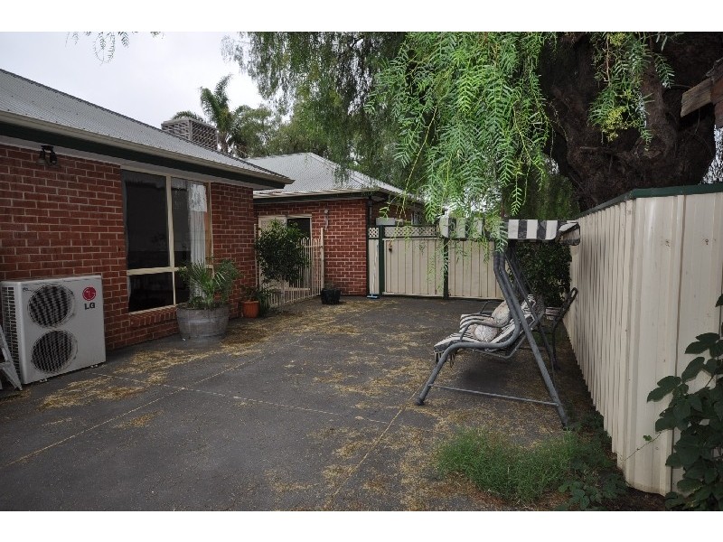 10 Edward Street, Willaston SA 5118