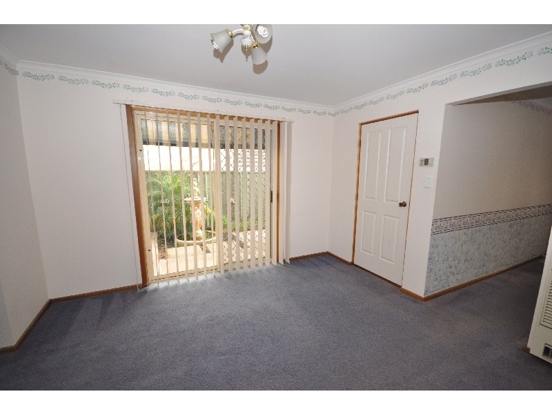2 Knightsbridge Court, Hillbank SA 5112