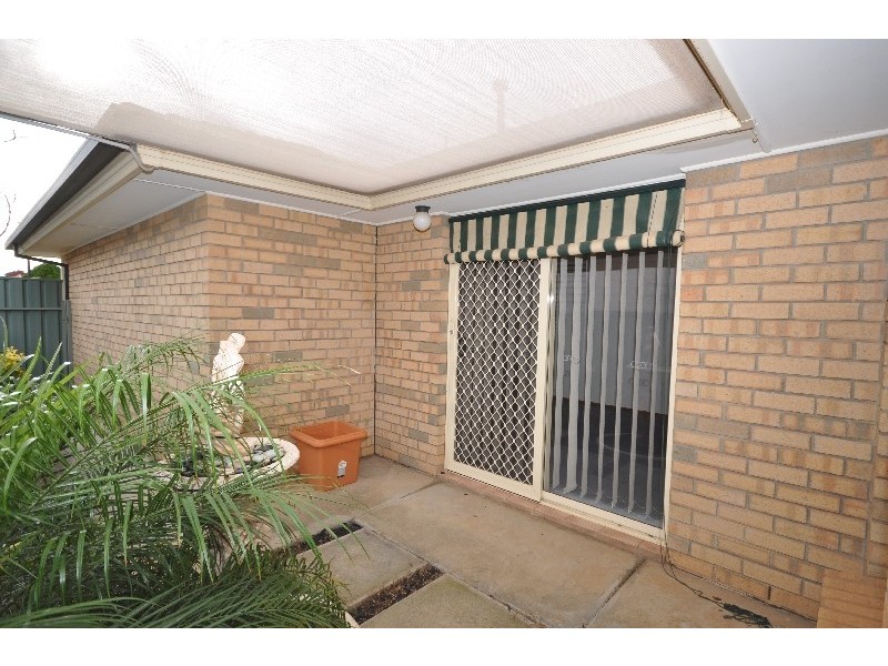 2 Knightsbridge Court, Hillbank SA 5112