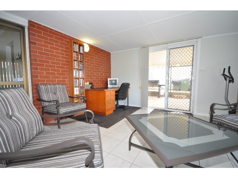 4 Salway Street, Elizabeth Park SA 5113