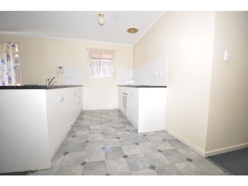 18  Hamra Drive, Smithfield SA 5114