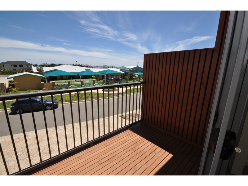 3 Everard Cct, Mawson Lakes SA 5095
