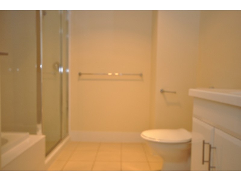 3 Everard Cct, Mawson Lakes SA 5095